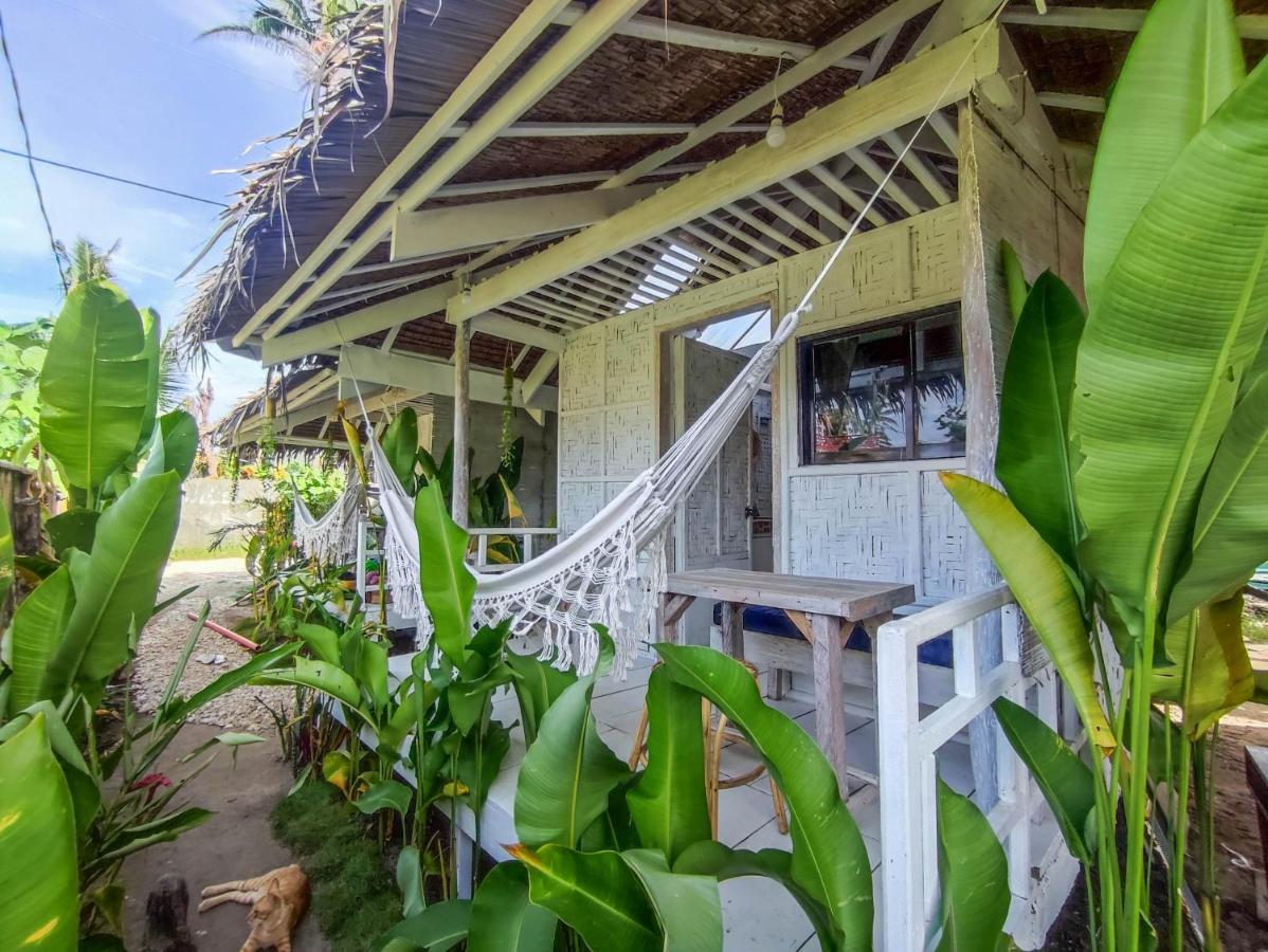 The Surf Shacks - Beach House, Aircon, Fast Wifi General Luna  Exterior foto