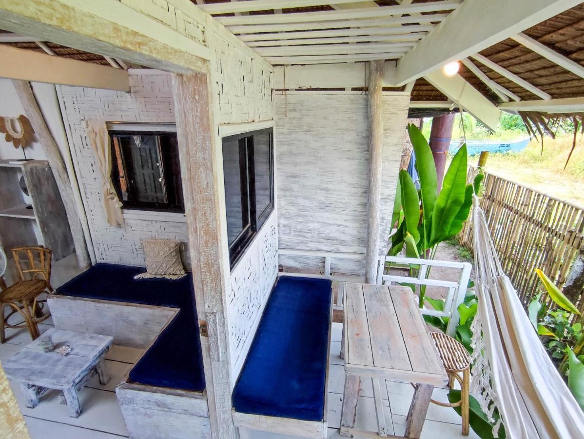 The Surf Shacks - Beach House, Aircon, Fast Wifi General Luna  Exterior foto